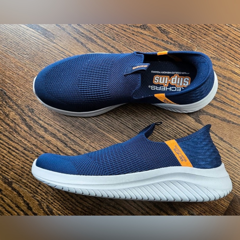 New* Big Kid’s Skechers Blue Slip-On Sneakers  (these fit like a women’s 8.5)